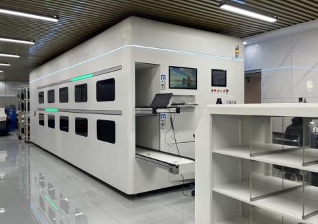 從“一身煤塵”到“潔凈上崗”：智能裝備刷新礦工穿戴體驗