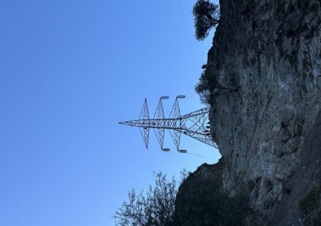 巴基斯坦达苏132千伏输变电项目完成铁塔组立施工