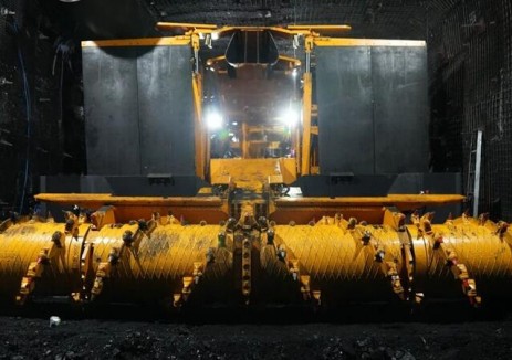 陜煤集團曹家灘礦業(yè)公司：以科技創(chuàng  )新拓展“曹家灘深度”