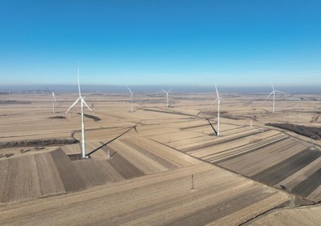 中<em>船</em>风电集贤县200兆瓦风电项目全容量并网成功