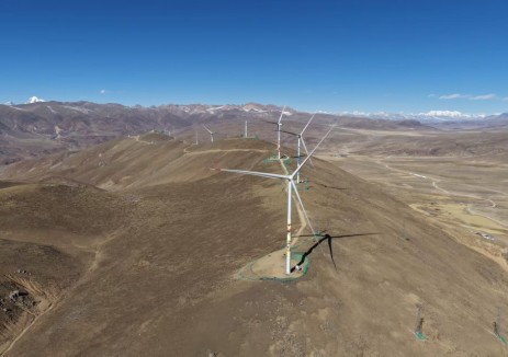 西藏超高海拔区域尼木100兆瓦风电项目并网发电