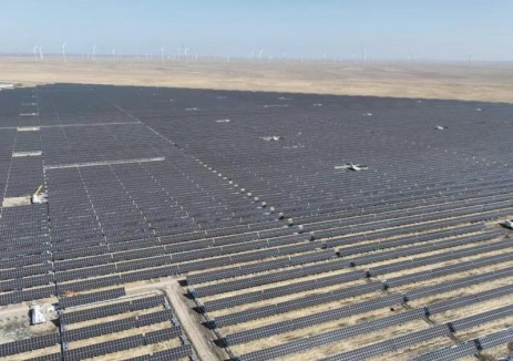 国家电投黄河公司大庆林甸20万千瓦草光互补光伏复合项目并网
