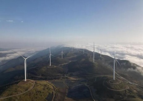 湖北齐岳山风电场“以大代小”改造项目全容量并网