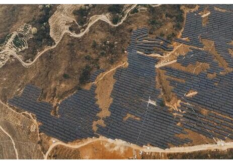 云南朱家寨80兆瓦光伏项目全容量并网发电