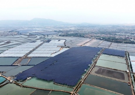 福建漳浦100兆瓦渔光互补项目全容量并网发电