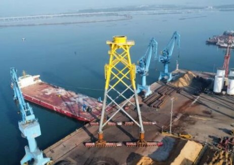 千吨巨构驭海而行：阳江公司青洲五海上风电导管架成功发运