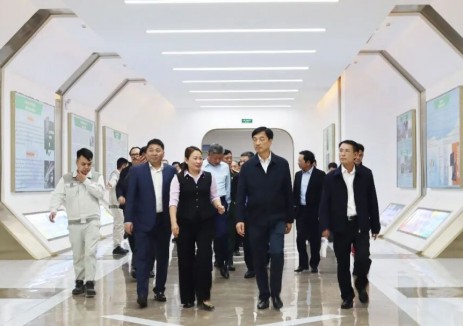 河内市委书记阮维玉赴中国天楹河内垃圾焚烧发电项目调研