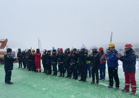 宁夏固原彭阳项目2号锅炉钢架顺利开吊