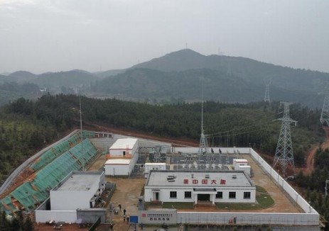 湖南大唐华银桂阳县团结风电项目升压站倒送电一次成功