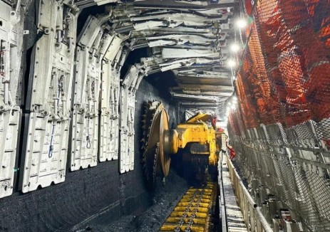 陜煤股份：穩(wěn)產(chǎn)優(yōu)產(chǎn)促發(fā)展