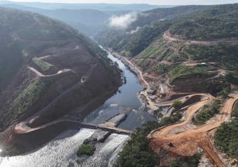 刚果（金）恩兹洛水电站导流洞顺利贯通