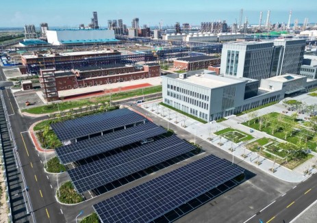 聚焦绿色发展！石化四建承建光伏项目成功并网