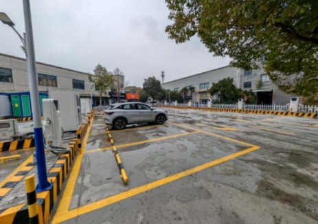 浙江杭州中燃首个“充电+换电”综合能源服务站并网投运