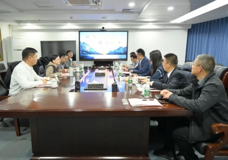 国家电投黄河公司党委副书记、总经理周栋会见融和元储总经理施婕