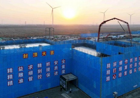 天津北1000千伏变电站主控通信楼顺利封顶