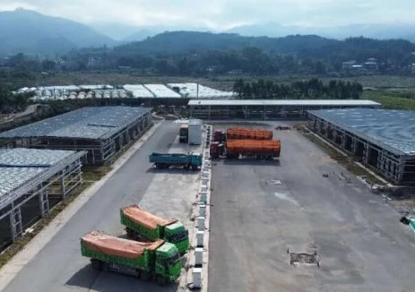 普洱交建集团新能源重卡充换电网络全速冲刺！