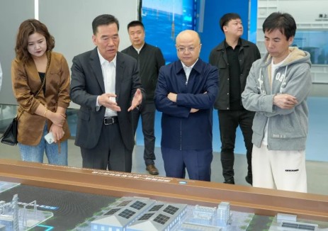 张传卫会见亿杰控股集团董事长陈高志一行