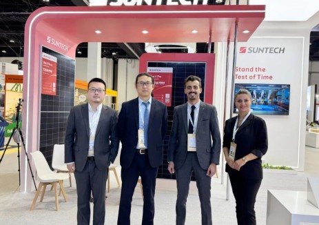 展会直击 | 点亮沙漠之光 尚德亮相阿布扎比WFES