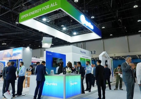 从微见著 智储焕界 | 禾迈亮相阿布扎比WFES，携手合作伙伴战略签约，共绘开放能源新篇