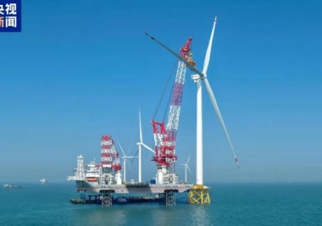 上海振华重工助力全球首台20兆瓦海上风机成功吊装