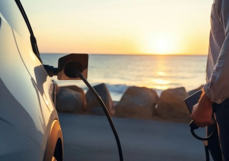 2026充换电市场的“风眼”：为何决胜高地在新疆？