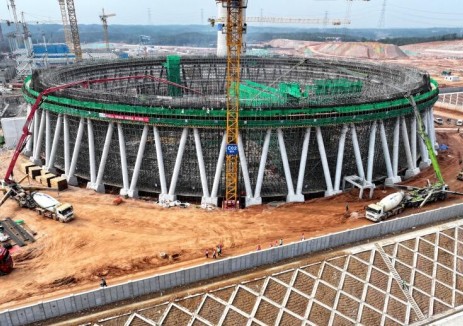 湖北岳州电厂项目1号冷却塔下环梁浇筑完成