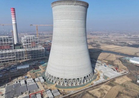 河南信阳电厂项目2号冷却塔筒壁顺利到顶
