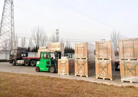晋能科技顺利完成华能左权三期光伏项目组件发运，助力多能互补项目加速落地