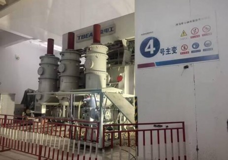 河南鲁山抽蓄电站4号主变压器顺利安装完成