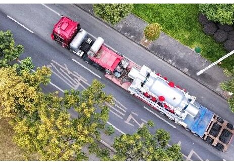 东方电气100兆瓦塔式光热电站项目汽轮机组成功发运