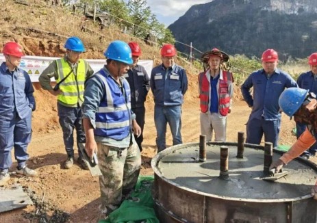 中国能建云南院总承包的老挝230千伏马哈塞输变电工程完成首基混凝土浇筑