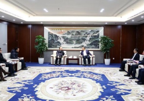 闫华锋会见重庆两江新区区委副书记、区长杨晓云