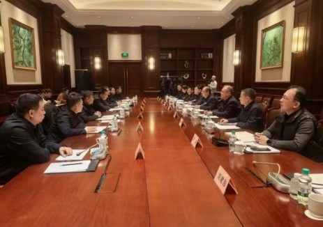 叶小平、郎国民会见黑龙江省黑河市委副书记、市长秦波