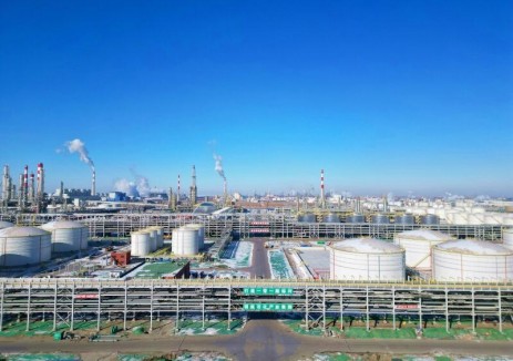 辽宁精细化工及原料工程供电系统及道路照明项目炼油区电缆敷设完成