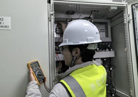 中国能建西北电力试研院中广核新能源重庆渝北燃气发电（调峰）项目一期DCS系统带电工作顺利完成