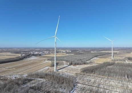 辽宁彰武风电400兆瓦项目首条线路并网发电