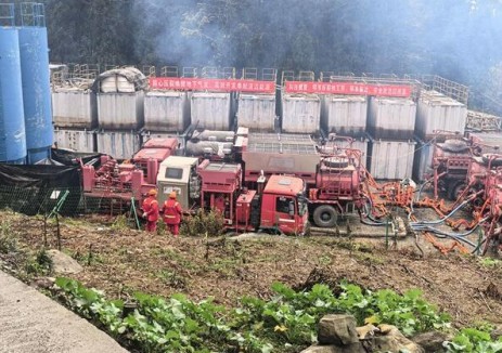 攻坚克难筑安基 精准施策提质效——白皎地面煤矿安全改造项目圆满完成压裂施工作业