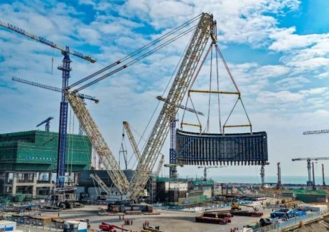 陆丰核电1号机组核岛CA03模块吊装就位