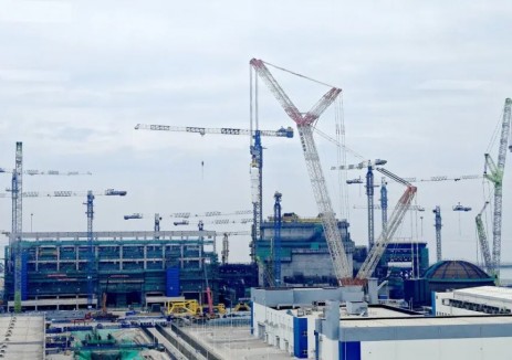 福建漳州核电3号机组蒸汽发生器全部吊装就位