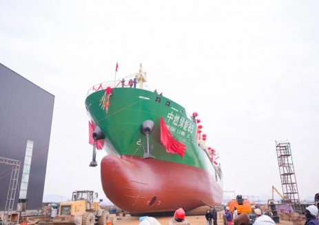 “中燃绿能85”轮吉水启航，助力航运绿色转型新篇章