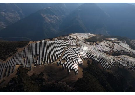 寒峰砺剑拓绿能—— 小金登春光伏项目生产筹备纪实