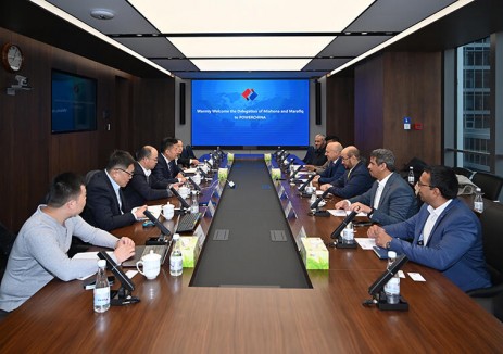 彭刚会见Miahona公司首席发展官加布里埃尔・曼杜齐奥以及Marafiq公司首席执行官默罕默德・祖阿比