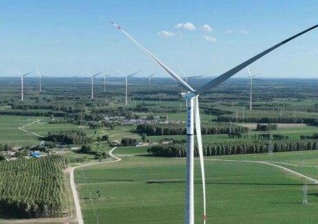 辽宁省彰武风电首条线路并网发电