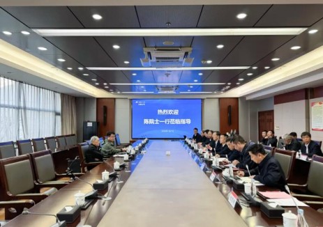 华电云南公司杨映与中国科学院院士陈祖煜一行座谈交流