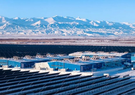 三峡集团新疆分公司打造南疆首个千万千瓦级“沙戈荒”风光火储外送基地