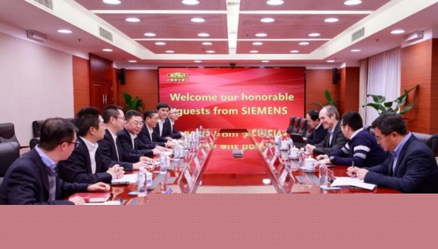 上海振华重工集团党委书记、董事长由瑞凯会见西门子全球起重机部高级副总裁Christian Koegl