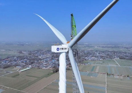 三峡集团在山东最大的陆上风电项目顺利并网发电