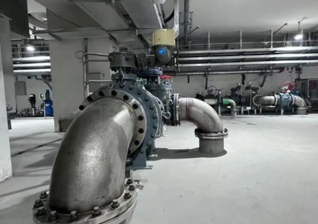 金川水电站技术供水管路全部完成安装