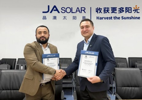 中亚光伏进入高效时代! 晶澳DeepBlue 5.0批量落地乌兹别克斯坦