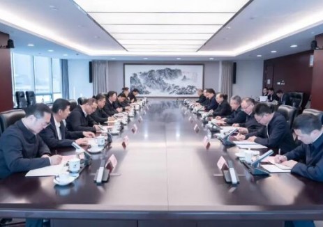 江毅、叶向东会见哈电集团董事长黄伟、 总经理刘清勇